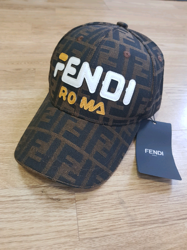mens fendi baseball cap